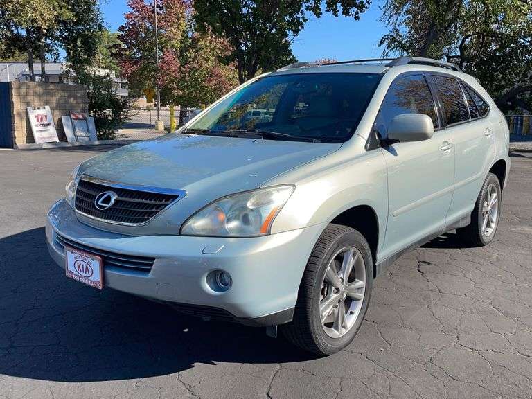 2006 Lexus RX400h hybrid with 189k miles