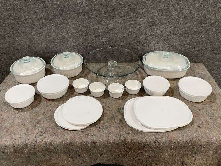 Quantity Of CorningWare Baking Dishes 