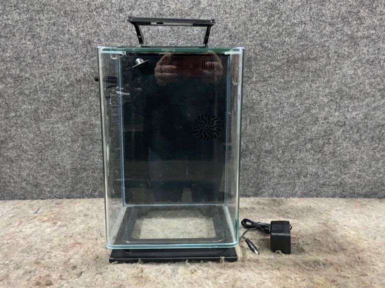 5 Gallon Glass Fish Tank