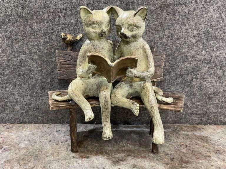 Cats Reading On A Bench Yard Decoration 