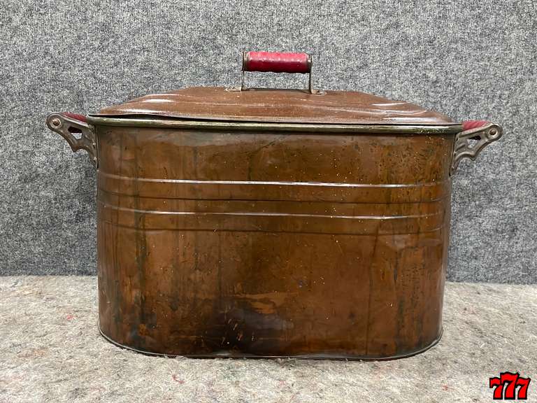 Metal Bin In Great Conditiom 