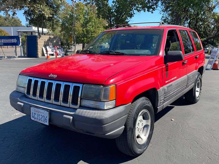 1998 Jeep Grand Cherokee 4x4 with 160k miles
