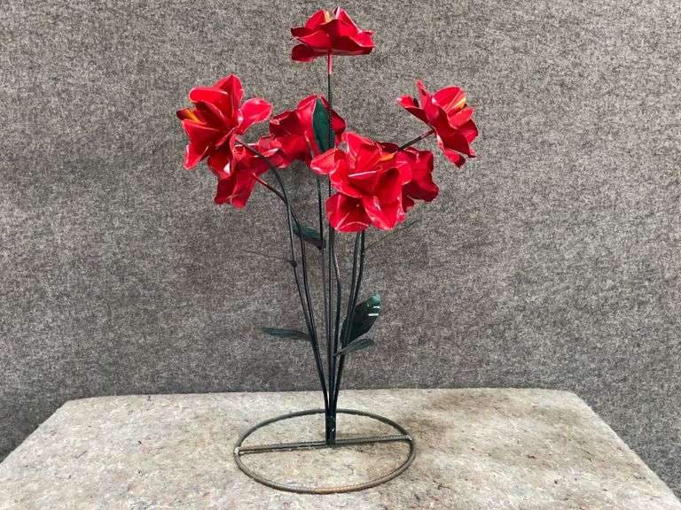 Metal Outdoor Red Flower Stand