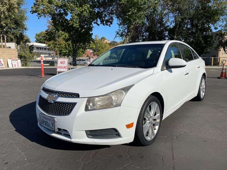 2011 Chevrolet Cruze LTZ with 210k miles