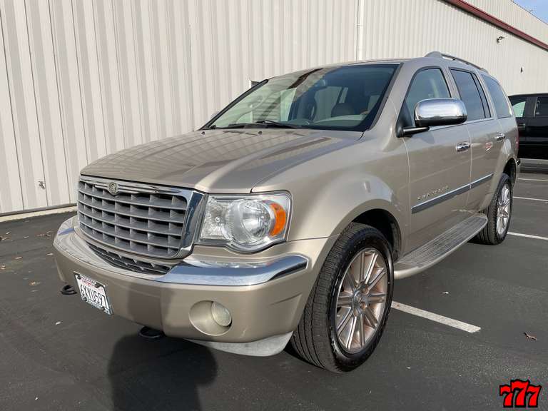 2008 Chrysler Aspen 4x4 with 168k miles
