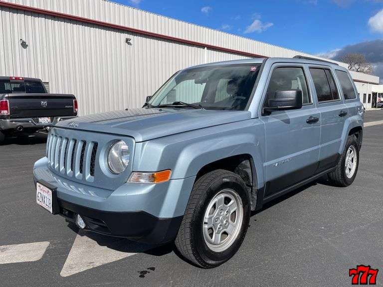 2013 Jeep Patriot with 69k miles
