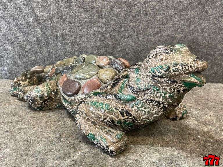 Rock And Cement Lizard 