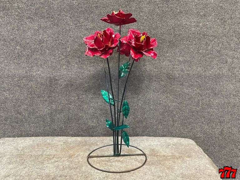 30” Tall Red Metal Flower Stand