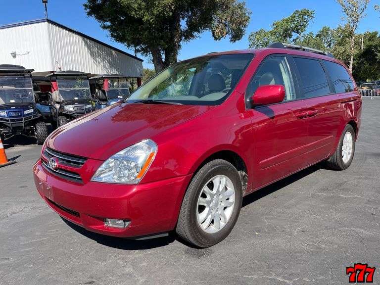 2007 Kia Sedona EX with 97k miles