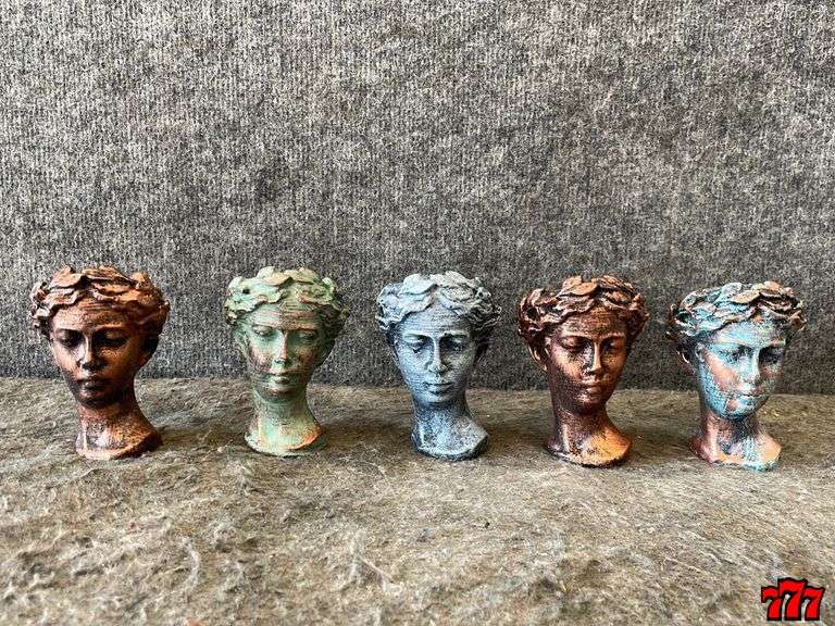 5 Decorative Planters/Holders