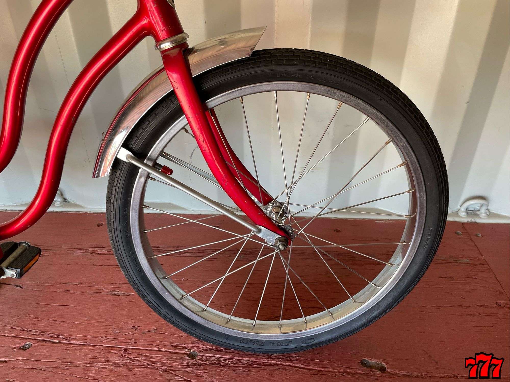 Schwinn Bantam Bike - 777 Auction Company