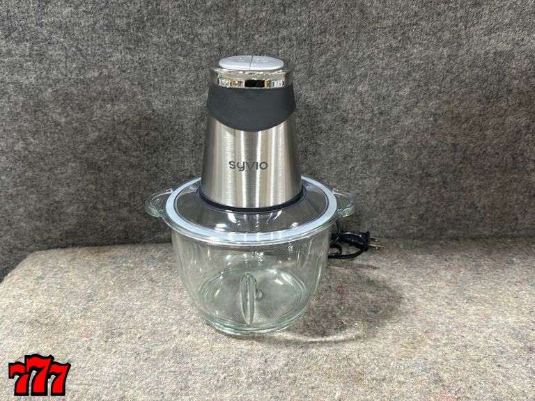2 New Unused Syvio Food Choppers & 2 Ultty Vacuum Sealers 777 Auction