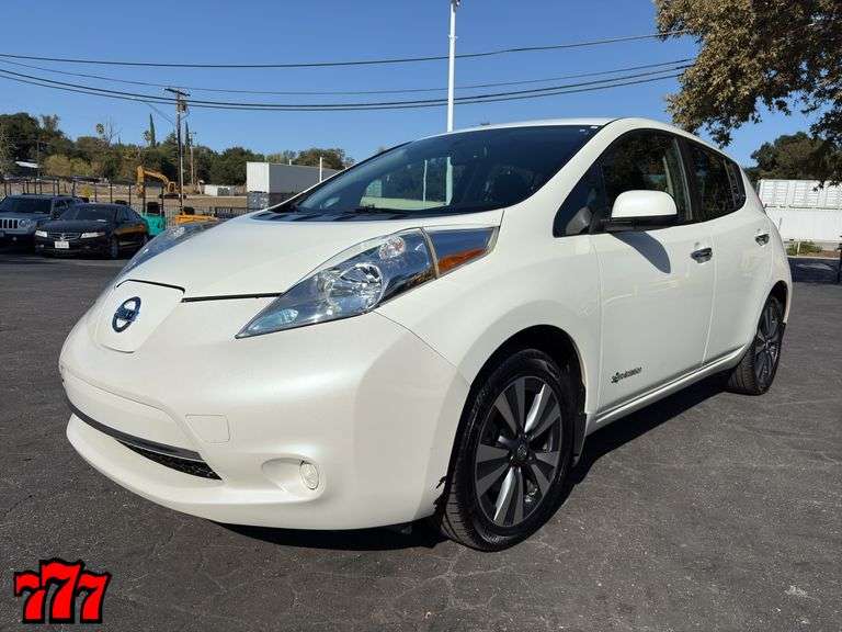 2017 Nissan Leaf w/63K Miles (All Electric)