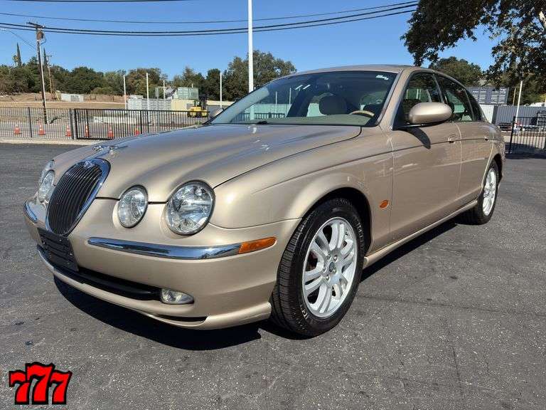 2003 Jaguar S Type w/112K Miles