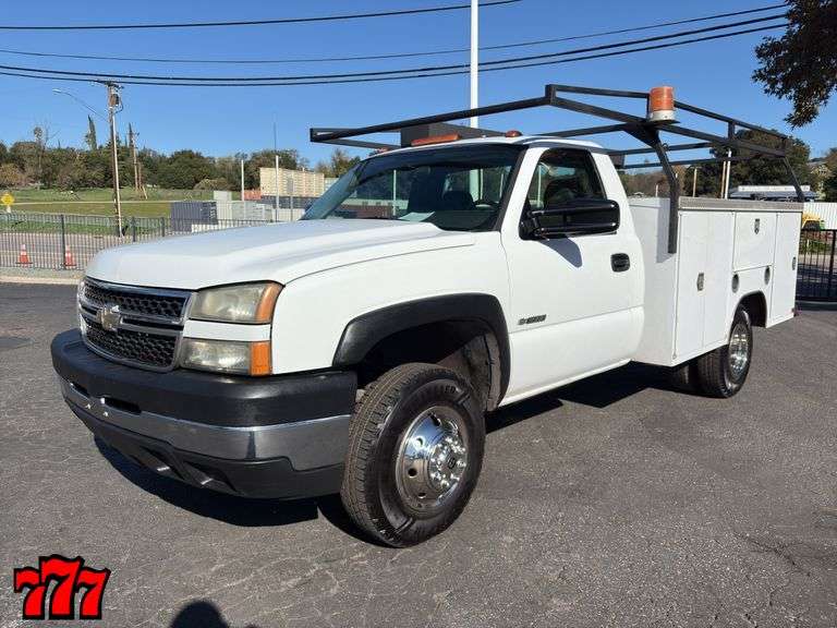2006 Chevrolet 3500 Utility Truck w/114K Miles
