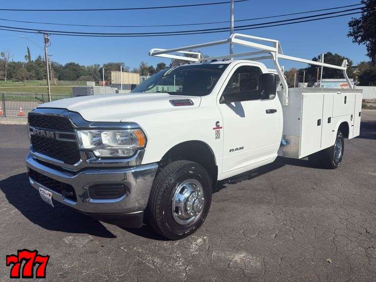 2021 Ram 3500 w/65K Miles (Diesel)