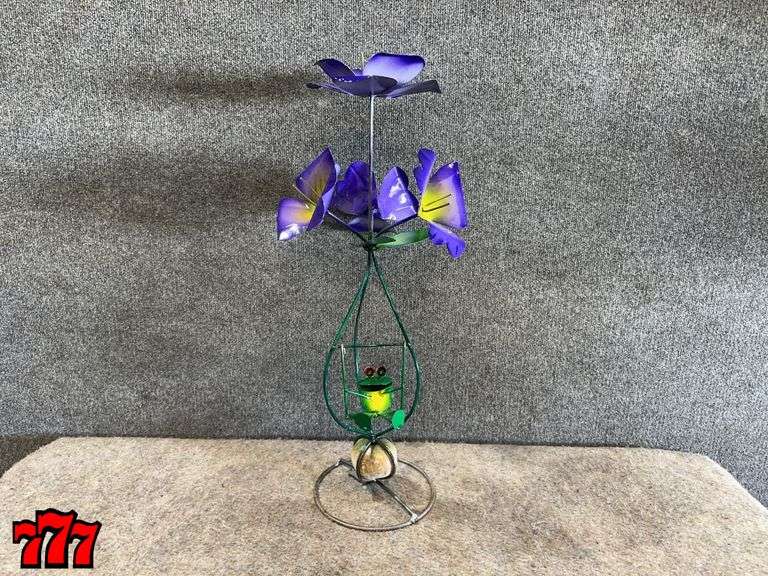 26” Tall Metal Purple Flower Stand w/ Swinging Frog