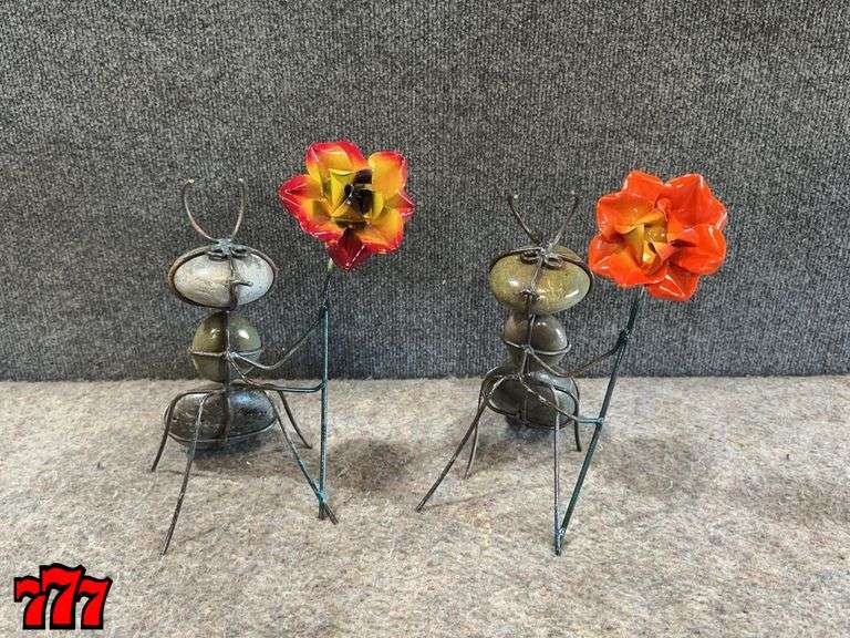 Petite 10” Tall Rock & Metal Ants w/ Flower