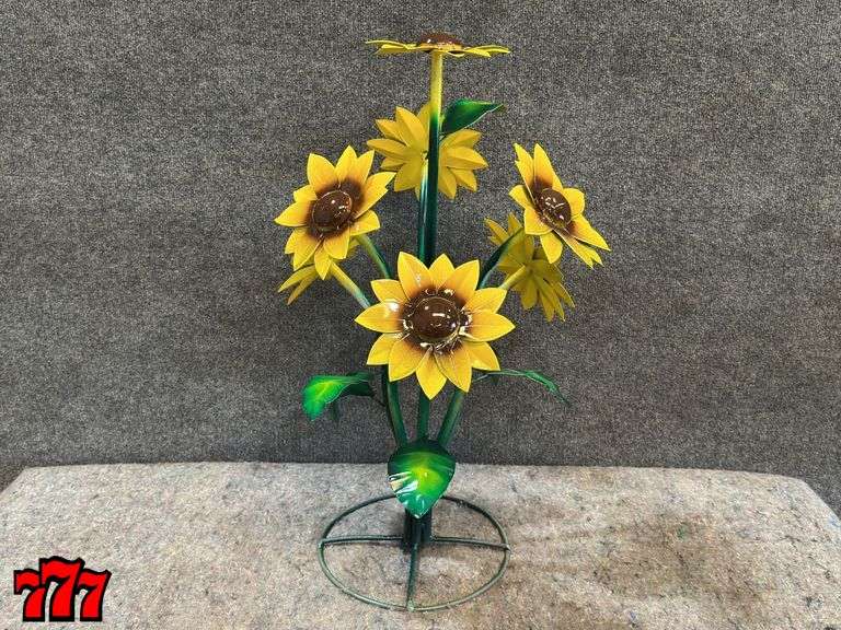 26” Tall ‘et Sunflower Stand