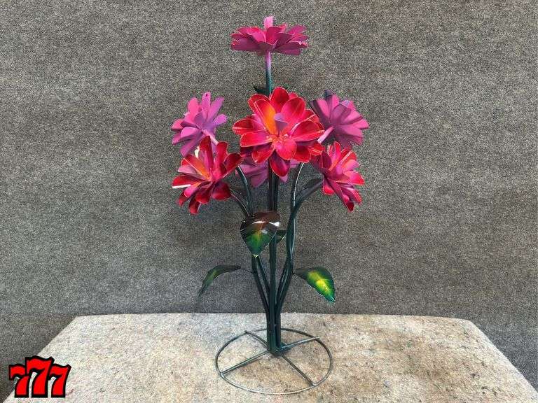 35” Tall Pink Metal Flower Stand
