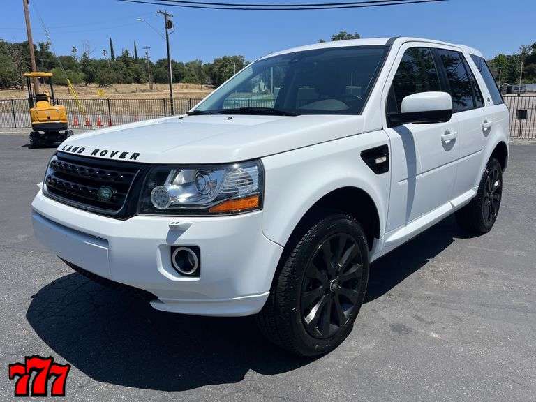 2015 Land Rover LR2 w/102K Miles