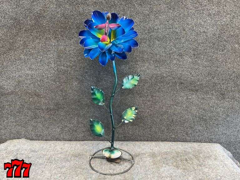 28” Tall Blue Metal Flower Stand w/ Hummingbird