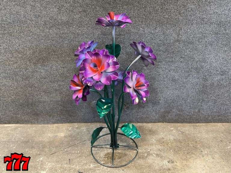 34” Tall Purple Metal Flower Stand