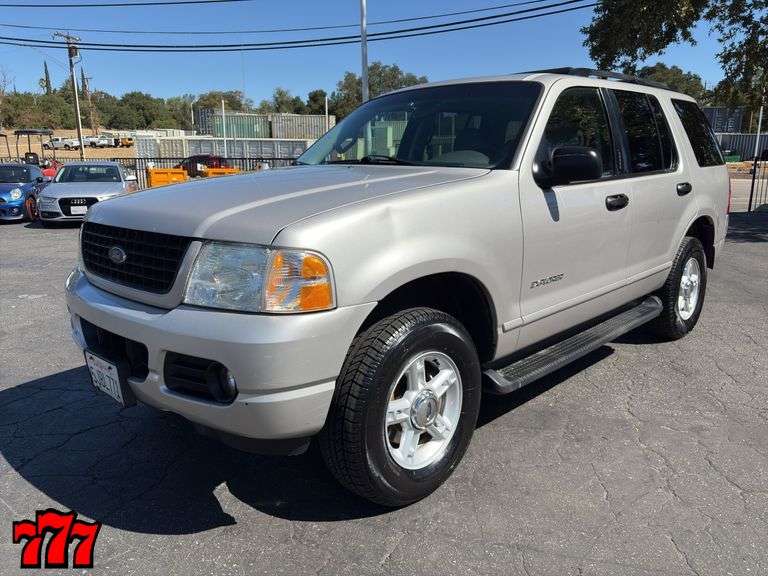 2004 Ford Explorer AWD w/239K Miles