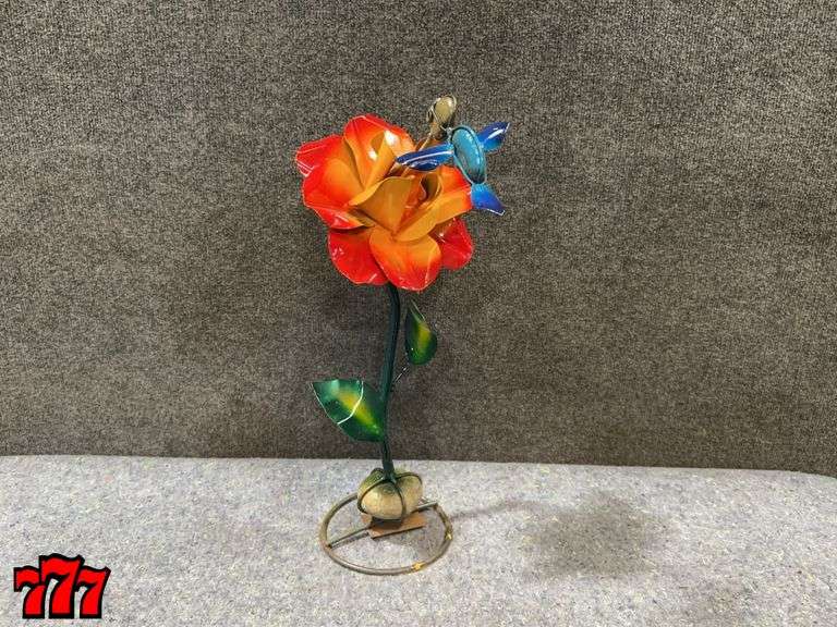 19” Tall Metal Orange/Yellow Flower Stand w/ Hummingbird