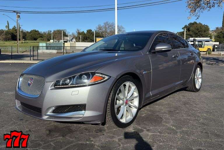 2015 Jaguar XF Sport w/67K Miles