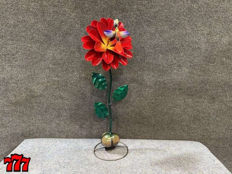 31” Tall Metal Red Flower Stand w/ Hummingbird