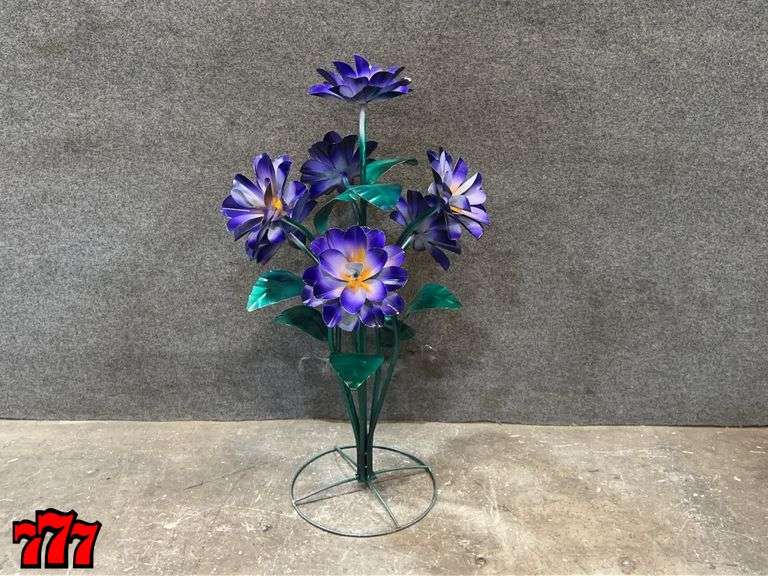 40” Tall Metal Purple Flower Stand