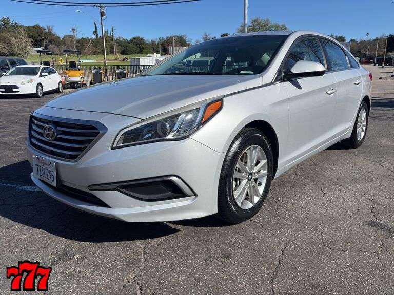 2017 Hyundai Sonata w/159K Miles