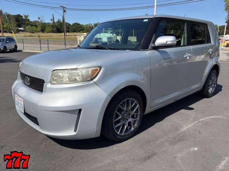 2008 Scion XB w/197K Miles