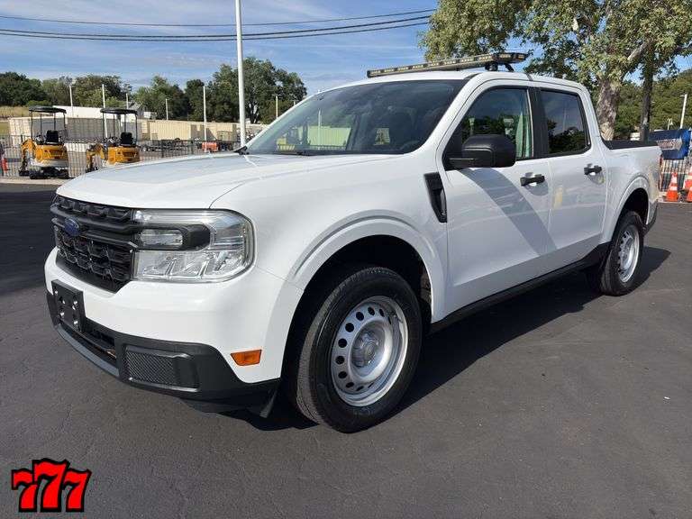 2022 Ford Maverick XL w/76K Miles
