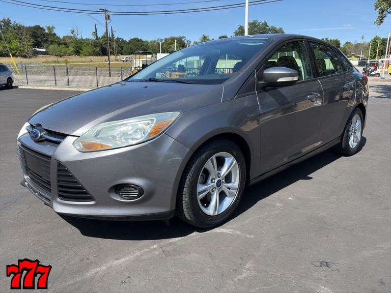 2014 Ford Focus SE w/132K Miles