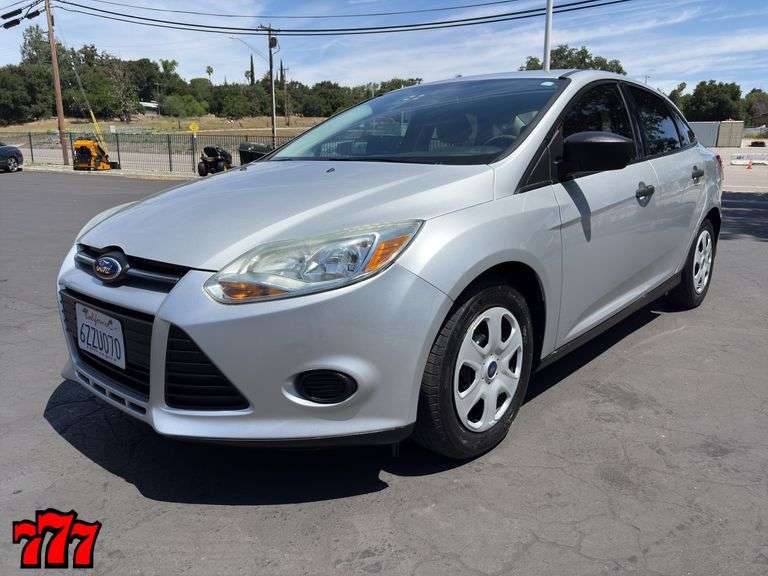 2013 Ford Focus S w/44K Miles