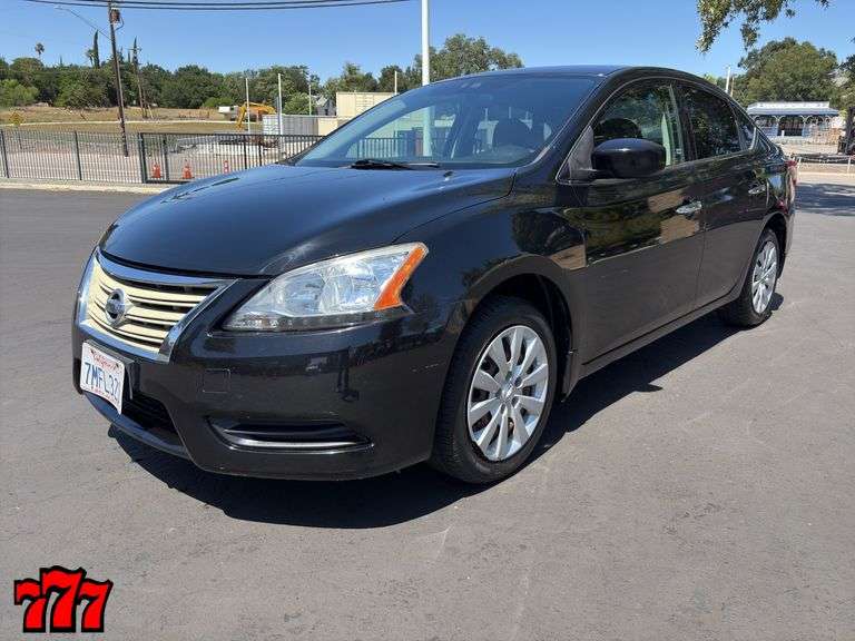 2015 Nissan Sentra S w/123K Miles