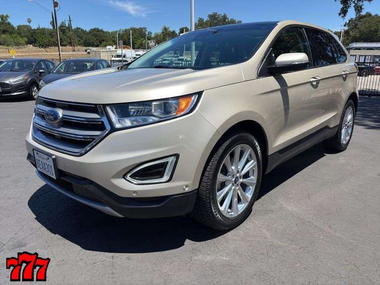2018 Ford Edge Titanium w/82K Miles