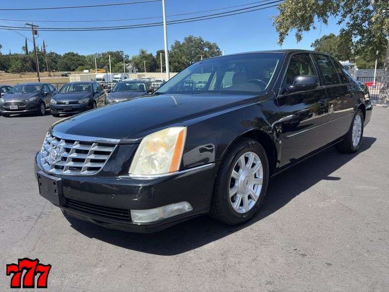 2008 Cadillac DTS w/106K Miles