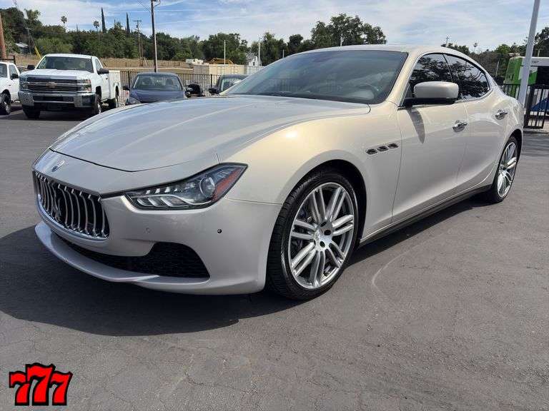 2015 Maserati Ghibli w/93K Miles