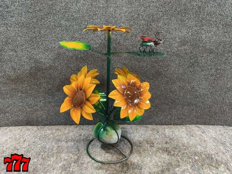 20” Tall Metal Sunflower Stand w/ Ladybug