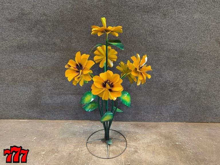 39” Tall Yellow Metal Flower Stand
