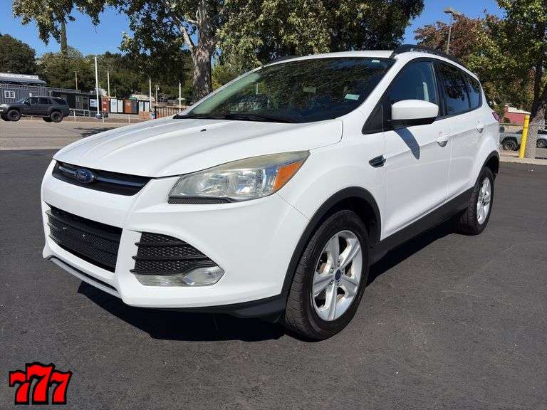 2016 Ford Escape SE w/95K Miles