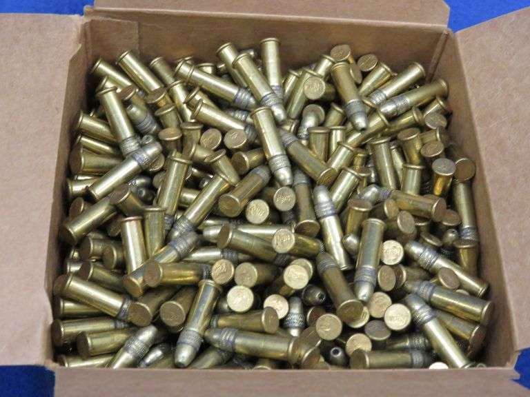 525 Remington 22 Long Rifle rounds - AAA Auction and Realty