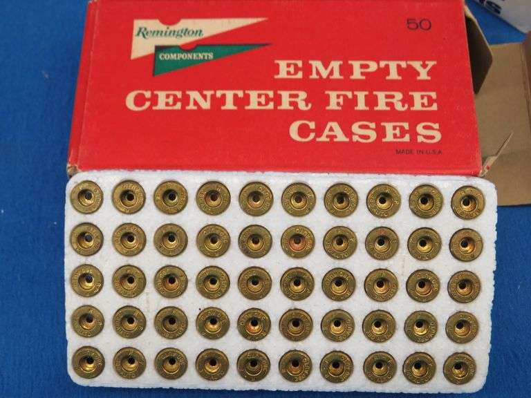 700 Winchester Western Small Pistol primers and 20 380 Auto unprimed pistol cases in a vintage box