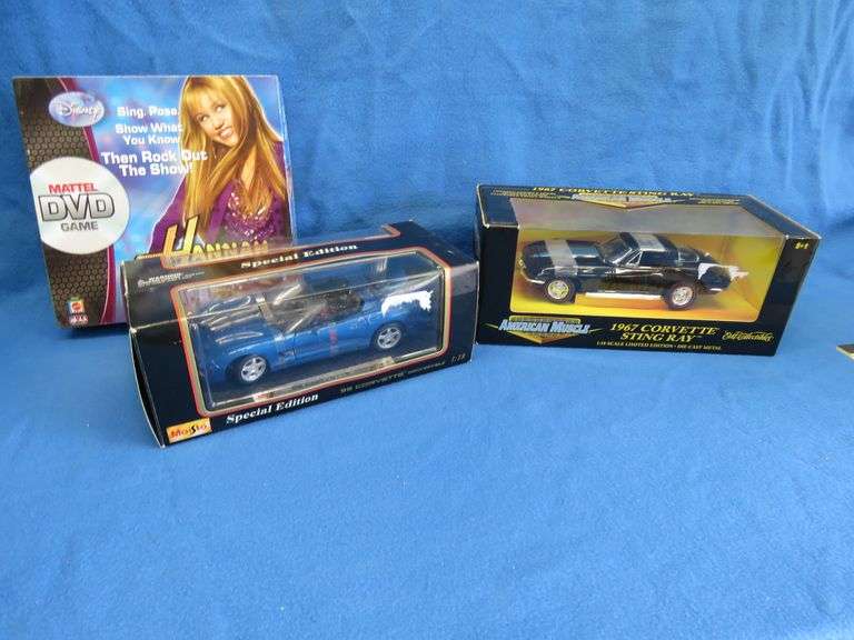 Hannah Montana game, Maisto 1998 Corvette Convertible 1:18, and an AM Muscle 1967 Corvette Stingray 