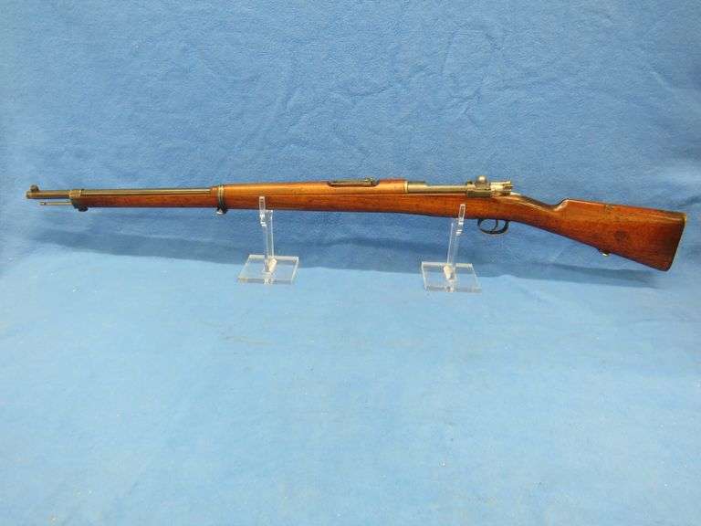 Antique Mauser Chileno Model 1895.  SN L7827.  DMW Arsenal.  7 x 57 cal.  All matching serial number