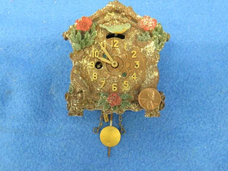 Keebler Co clock