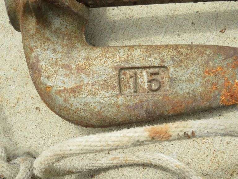 15-pound anchor with rope